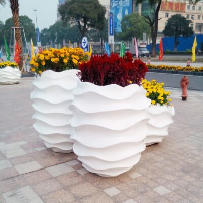 波浪花盆主图2 Fiberglass Wave-Shaped Planter Outdoor Landscape Planter Box