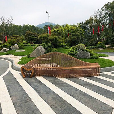 镂空座椅主图 Stainless Steel Irregular Shaped Seat with Hollow-out Backrest