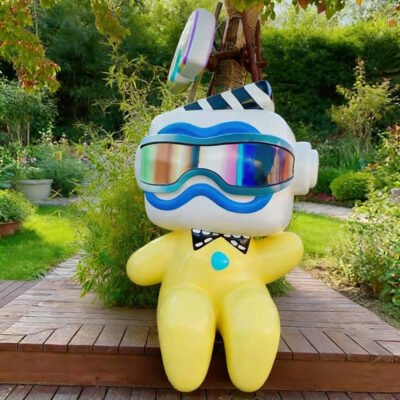 Fiberglass Cartoon Sculpture Art Ornament