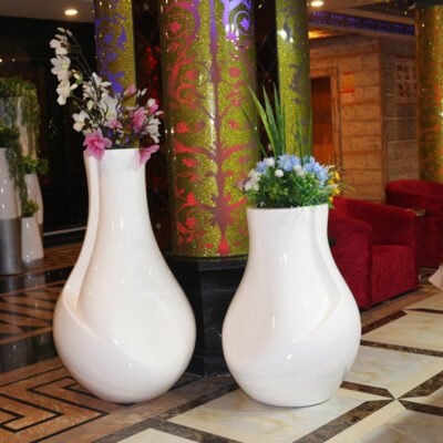 5 Teardrop Twisted Fiberglass Large Floor Planter Set